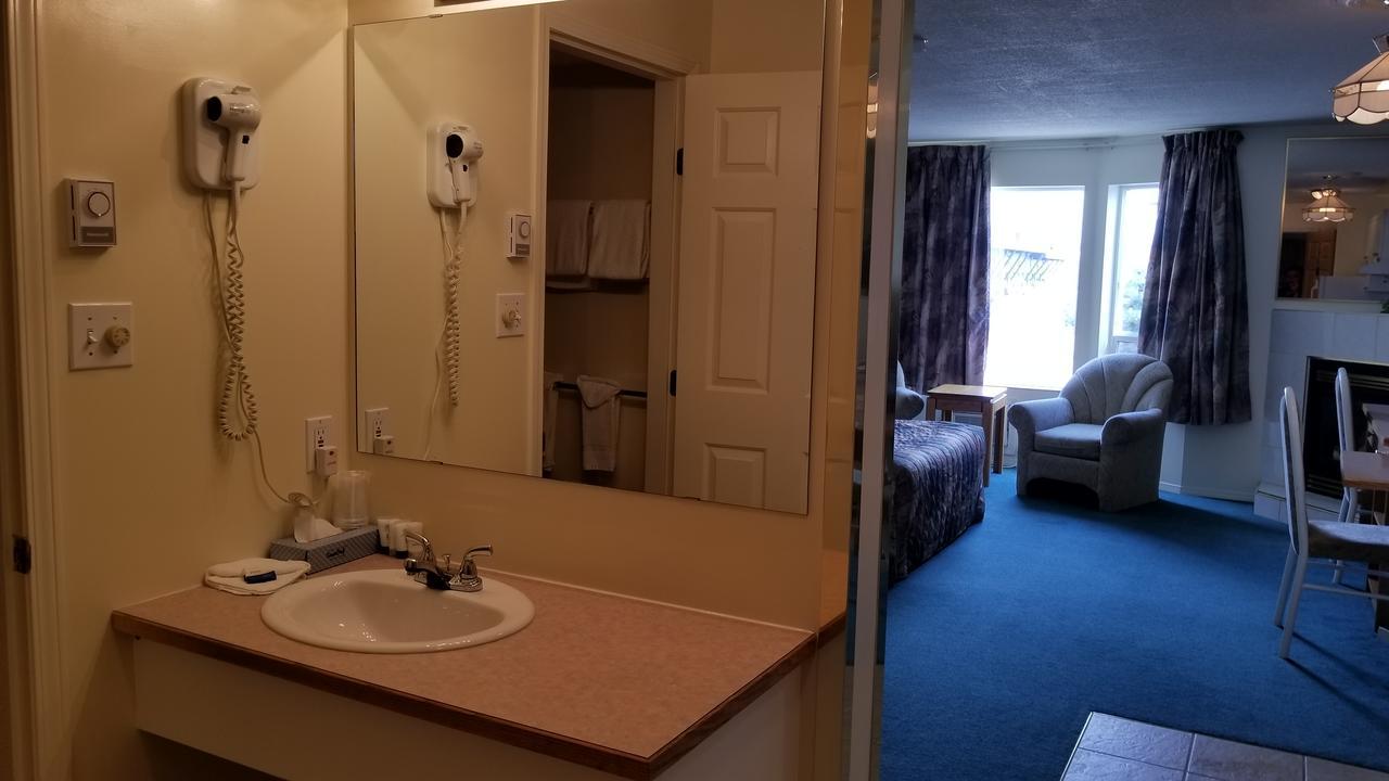 Western Budget Motel Cold Lake Eksteriør bilde