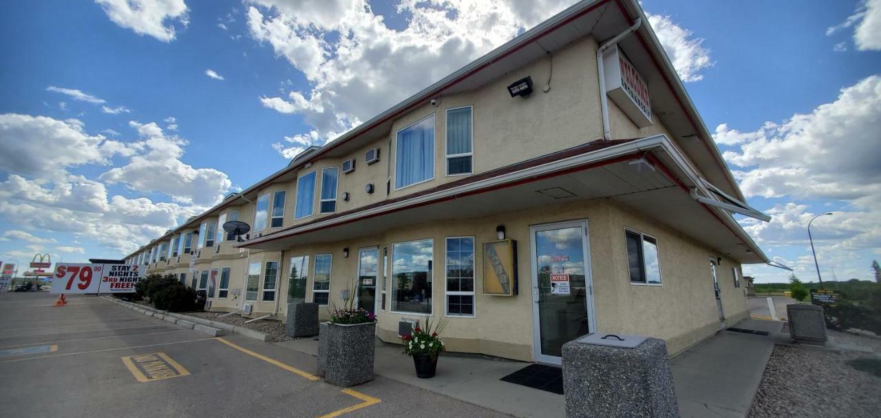 Western Budget Motel Cold Lake Eksteriør bilde